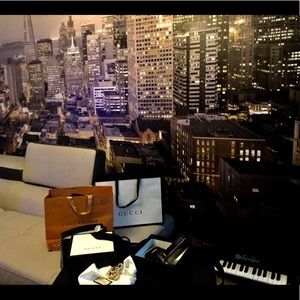 And soo happy with my authentic Gucci Perl belt 😍